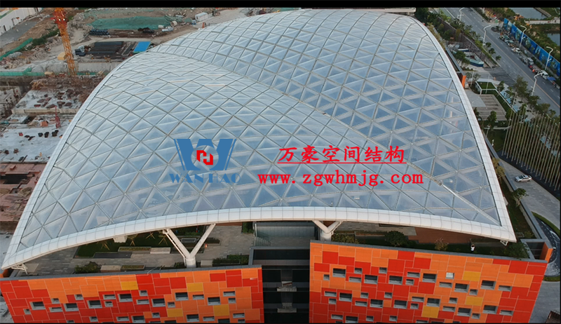 如何更好的選購ETFE膜結(jié)構(gòu)？選擇ETFE膜結(jié)構(gòu)有哪些注意事項(xiàng)？