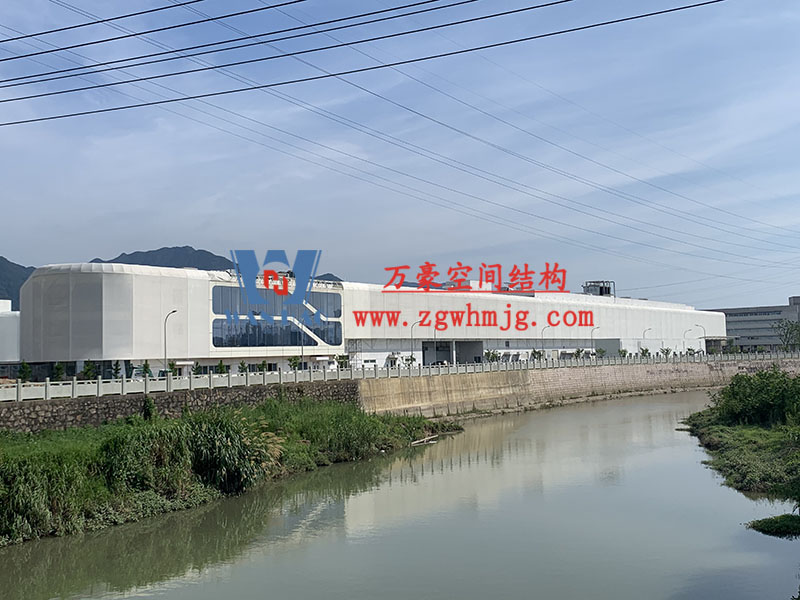 為什么體育場屋面都選用PTFE膜結(jié)構(gòu)？PTFE膜結(jié)構(gòu)體育場有什么特點優(yōu)勢？