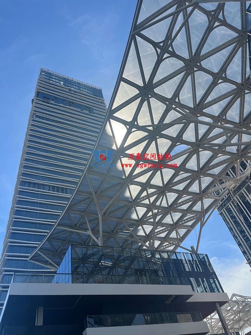 縱使烈日炎炎，腳步從未止歇！海南這個(gè)ETFE氣枕膜項(xiàng)目施工進(jìn)度有最新消息