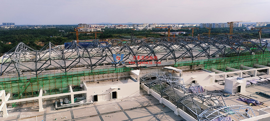 全力以赴高效推進(jìn)項目施工，高質(zhì)量完成建設(shè)任務(wù)
