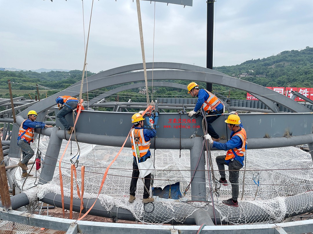 重慶東站站房正在加速建設(shè)，全力繪就項(xiàng)目新篇章