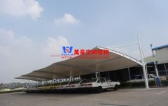 鋼膜結(jié)構(gòu)車棚是什么？有哪些特點？