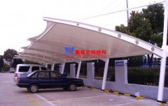 膜結(jié)構(gòu)車棚制作流程是怎樣的？膜結(jié)構(gòu)車棚焊接有什么要求?