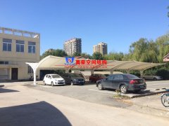 膜結構車棚為什么要增加膜的層數(shù)？膜結構車棚增加膜層數(shù)有什么好處？