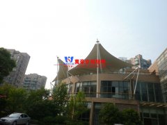 膜結(jié)構(gòu)和傳統(tǒng)結(jié)構(gòu)對(duì)比有哪些優(yōu)勢(shì)？膜結(jié)構(gòu)建筑有哪些突出的特點(diǎn)？