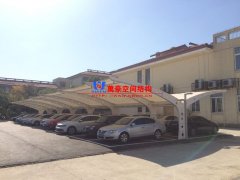 如何控制膜結(jié)構(gòu)車棚施工工序質(zhì)量？有哪些要點(diǎn)需要注意？