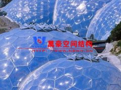什么是張拉膜結(jié)構(gòu)？張拉膜結(jié)構(gòu)的應(yīng)用領(lǐng)域及使用材料是怎樣的？