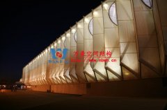 膜結(jié)構(gòu)是如何抵御惡劣天氣的？為什么膜結(jié)構(gòu)建筑應(yīng)用越來(lái)越廣？