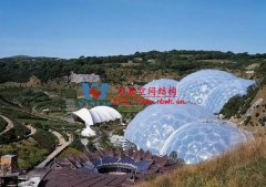 ETFE膜結(jié)構(gòu)建筑有什么特點(diǎn)？世界著名ETFE膜結(jié)構(gòu)建筑有哪些？